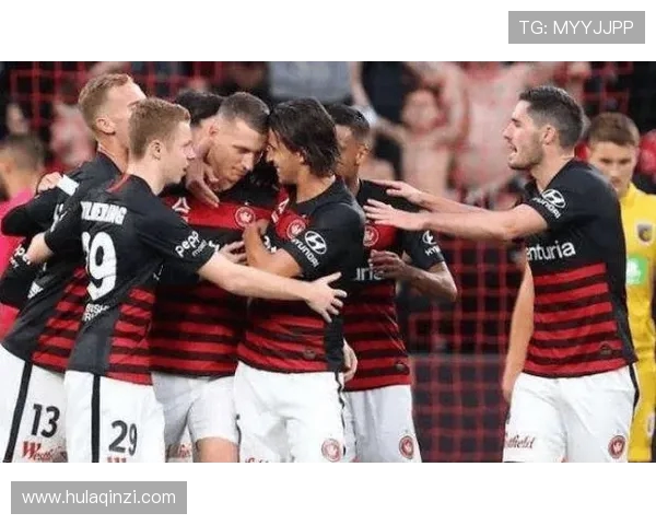 西悉尼漫与惠灵顿凤的精彩对决展现足球魅力与激情碰撞